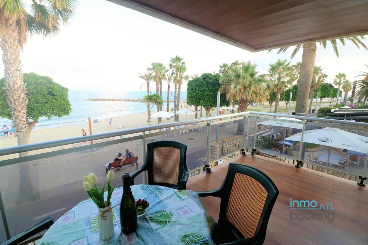 Sun Beach Mediterrani, En Frente Del Mar Камбрілс Екстер'єр фото